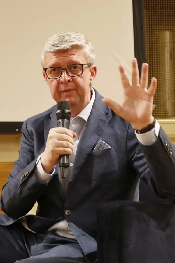 Exministr Karel Havlíček láká na dvanáctku: Do mdlob jdou adiktologové i pivaři. Prý to s ní vůbec neumí - fotka 1/1