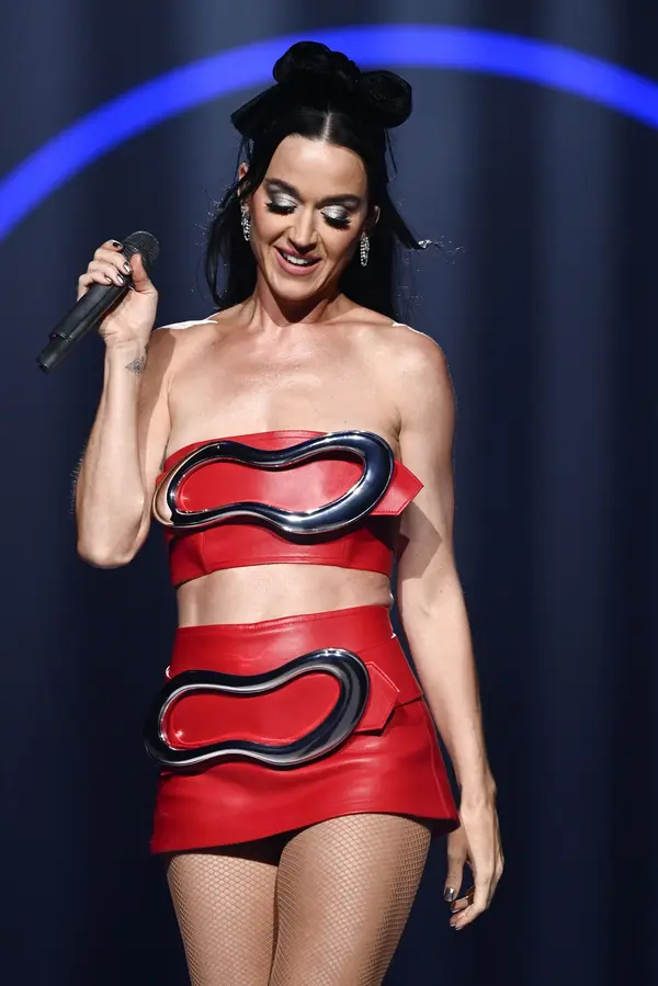 Rýsuje se nový pár? Katy Perry byla přistižena na tajné večeři s kanadským expremiérem - fotka 1/1
