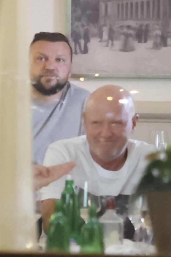 Kujme pikle, pikle kujme: Šmicer ve Varech pařil s repre trenérem Haškem i Ujfalušim, nechyběl ani tchán Vízek - fotka 1/1