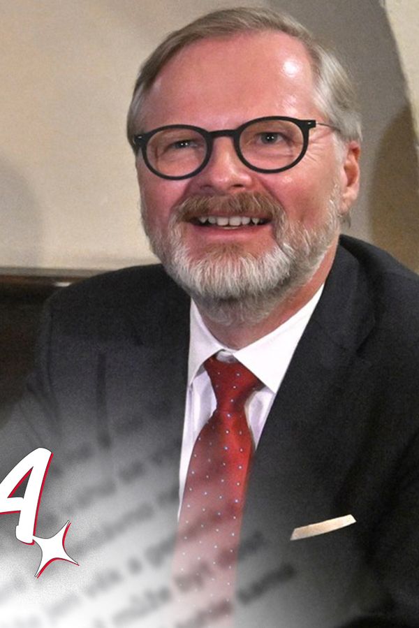 Glosa: Fialo, můj hlas ze mě nevydyndáš ani za náklaďák Nutelly, řekl si Karel v Liberci i Carlos v Sydney - fotka 1/1