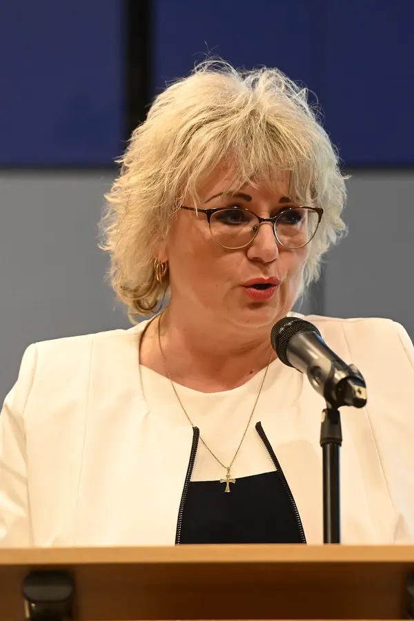 Zvířata jsou mojí slabou stránkou, tvrdila Margit z Moravy. Babišova poslankyně se nemýlila, jde ostudně z kola ven - fotka 1/1