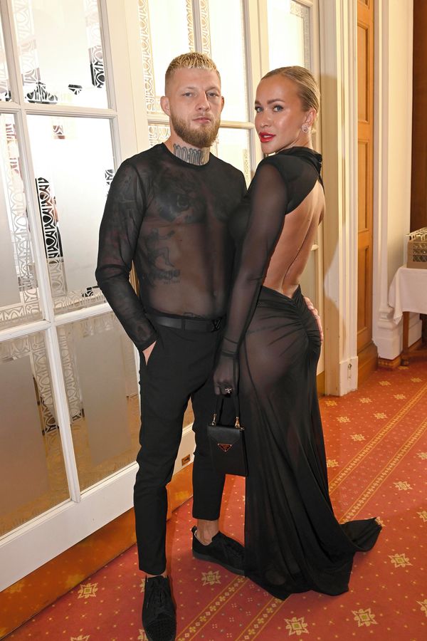 Mokrá a nahá! Nela Slováková rozdivočila fanoušky: Tak vypadaly narozeniny jejího bijce - fotka 1/1