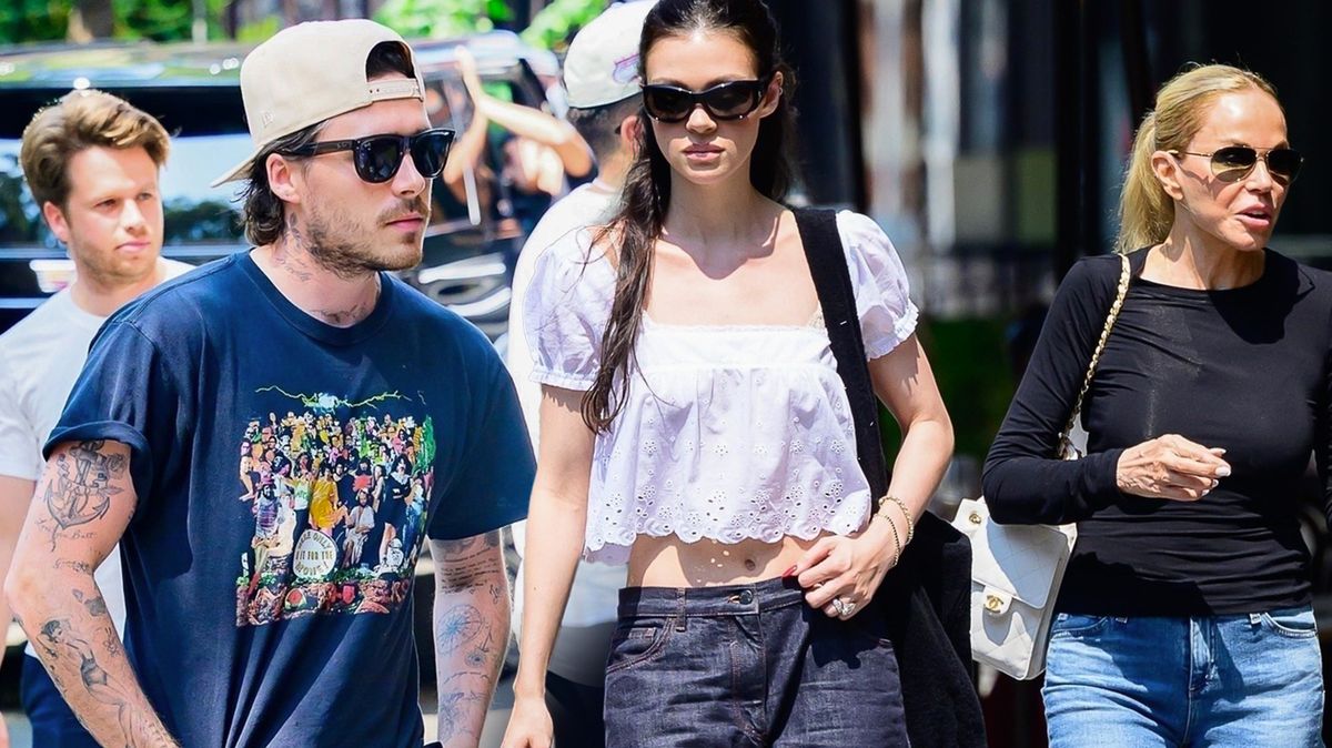 Další rána pro Victorii: Brooklyn Beckham vzal na rodinný oběd tchyni. Tato atraktivní dáma porodila osm dětí!
