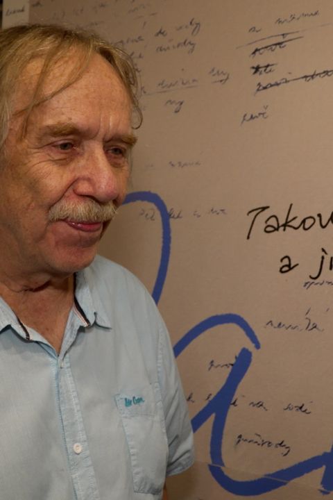 Vyznamenání od Putina, StB, psychické nemoci v rodině i léčebna: Jaromír Nohavica se ve filmu otevřel