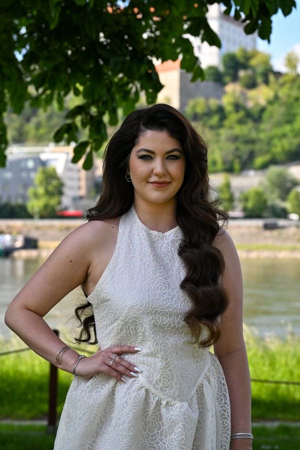 Tajná svatba Celeste Buckingham: Takhle jí to slušelo jako nevěstě. Už gratulují VIP i fanoušci, má to ale háček - fotka 1/1