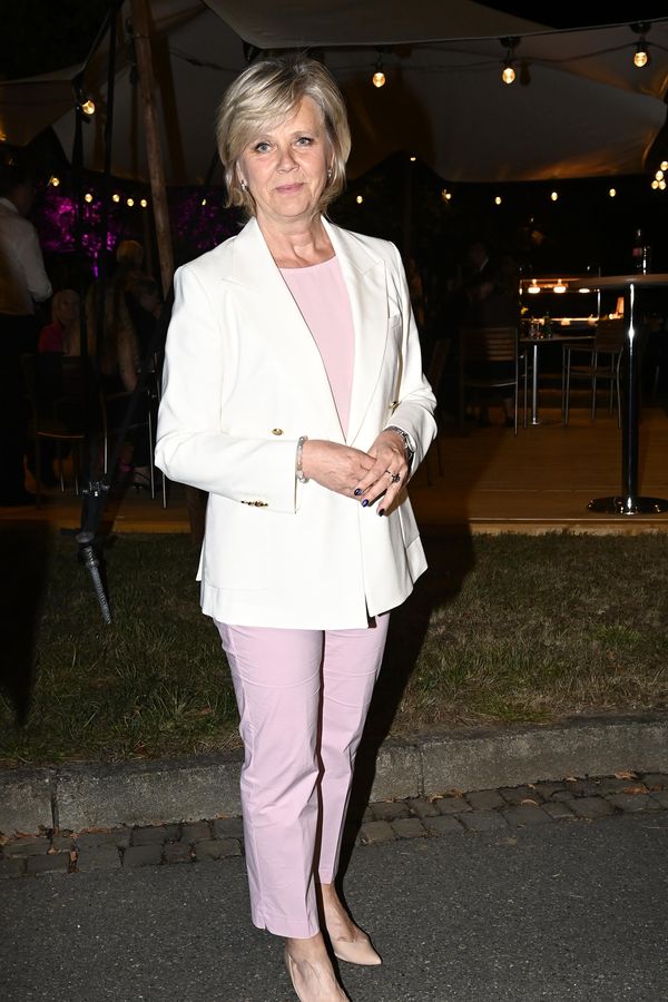 Eva Pavlová vyrazila na cvičení v béžovém trenčkotu: Zaujala doplňkem, který dojal všechny, kdo ji znají - fotka 1/1
