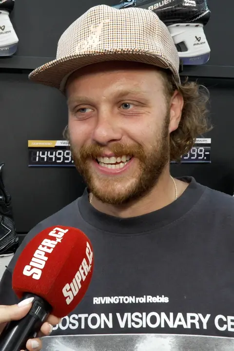 David Pastrňák prásknul detaily pompézní svatby. S výročím to ale bylo horší. Stydím se, nebál se říct
