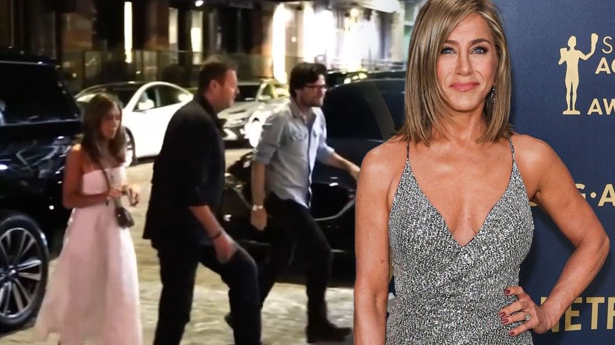 VIDEO: Jiné vchody do hotelu, stejné auto. Jennifer Aniston se stále snaží tajit románek s novým přítelem. Marně