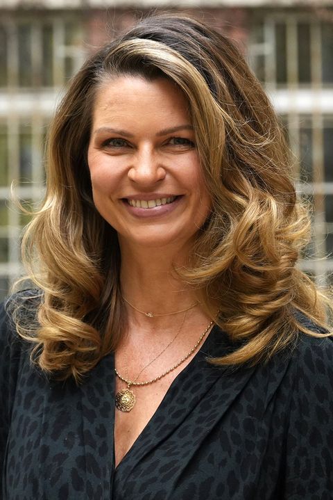 Čtvrté dítě měla v pětačtyřiceti, kmotrou je Joan Collins. Jak žije Češka, jež je nejlepší kamarádkou britské princezny