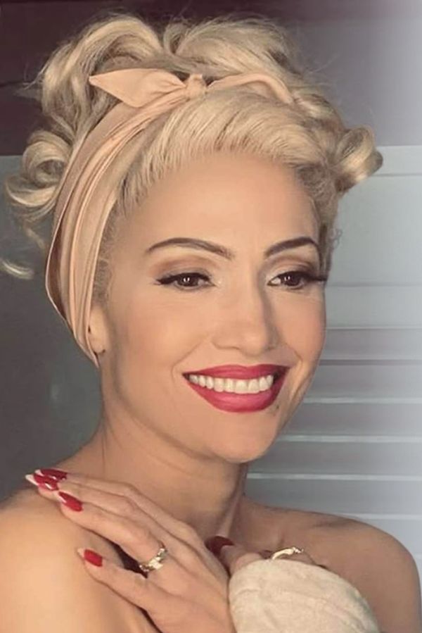 Jennifer Lopez zamotala fanouškům hlavu novou fotkou. Není to spíš Gwen Stefani? ptají se - fotka 1/1