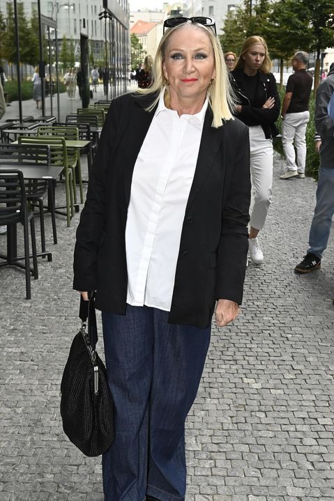 Čtvrtá svatba? Ne! Basiková rezignovala na vztahy, už by chtěla být babičkou: Spíš než od dcer se dočká vnoučete od syna