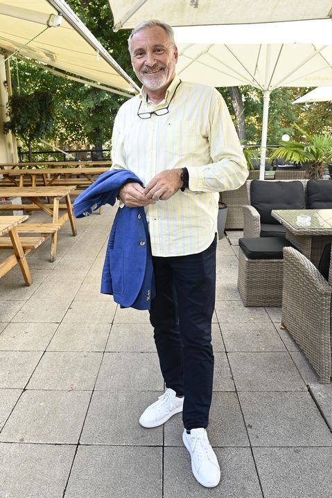 Nejen lyže, tenis nebo kolo: Jan Čenský (64) šokuje. Na stará kolena se vrhl na hodně náročný sport