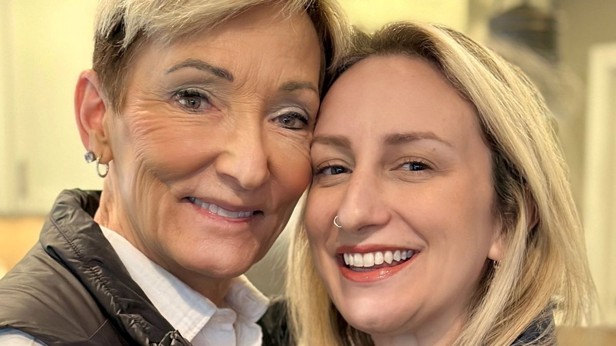 „Moje žena je starší než moje máma.“ Claire (39) a Tami (67) šokují věkovým rozdílem i příběhem z TikToku