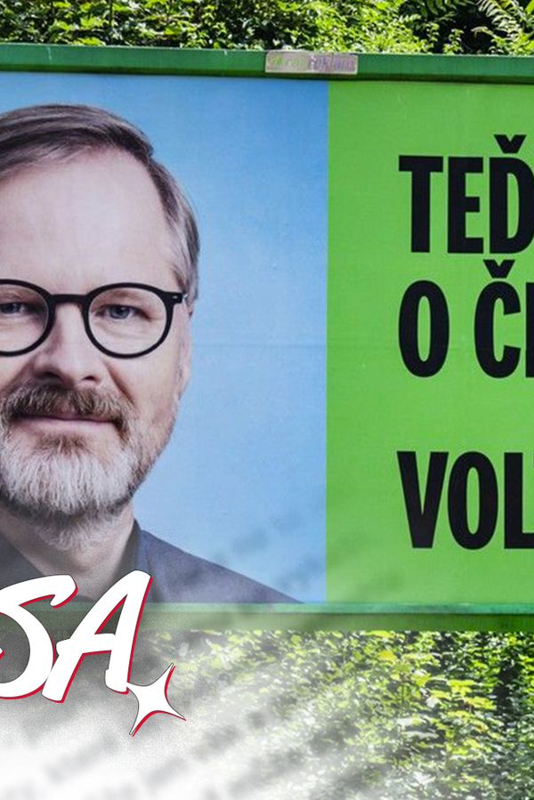 Glosa: Petře Fialo, na billboardech nudíte jako špatný klaun. V Chuchli jste navíc visel nelegálně - fotka 1/1