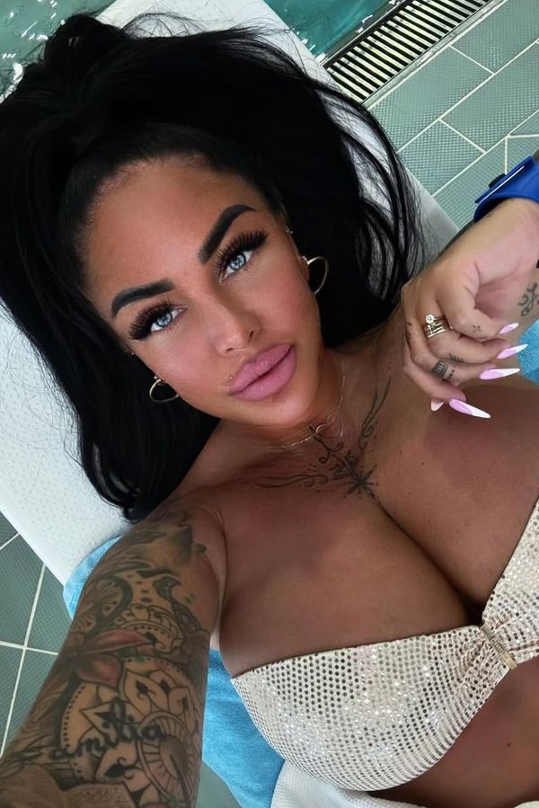 Šok za volantem. Marie Růžičková měla nehodu. Do auta jí narazili popeláři!  - fotka 1/1