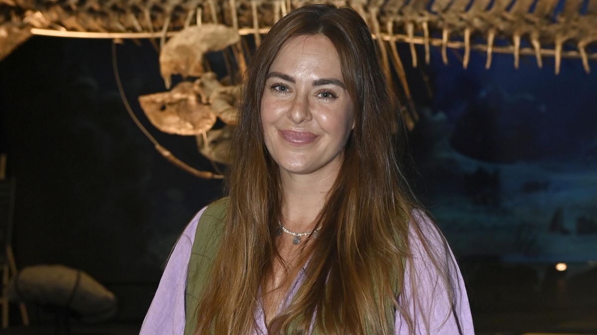 Půvabná servírka ze seriálu Most! je dvojnásobnou maminkou. Herečka dala dceři krásné jméno