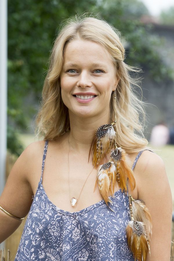 Helena Houdová poprvé ukázala bydlení na Bali: Vilu s báječným výhledem na prales a oceán si oblíbili i kolibříci - fotka 1/1