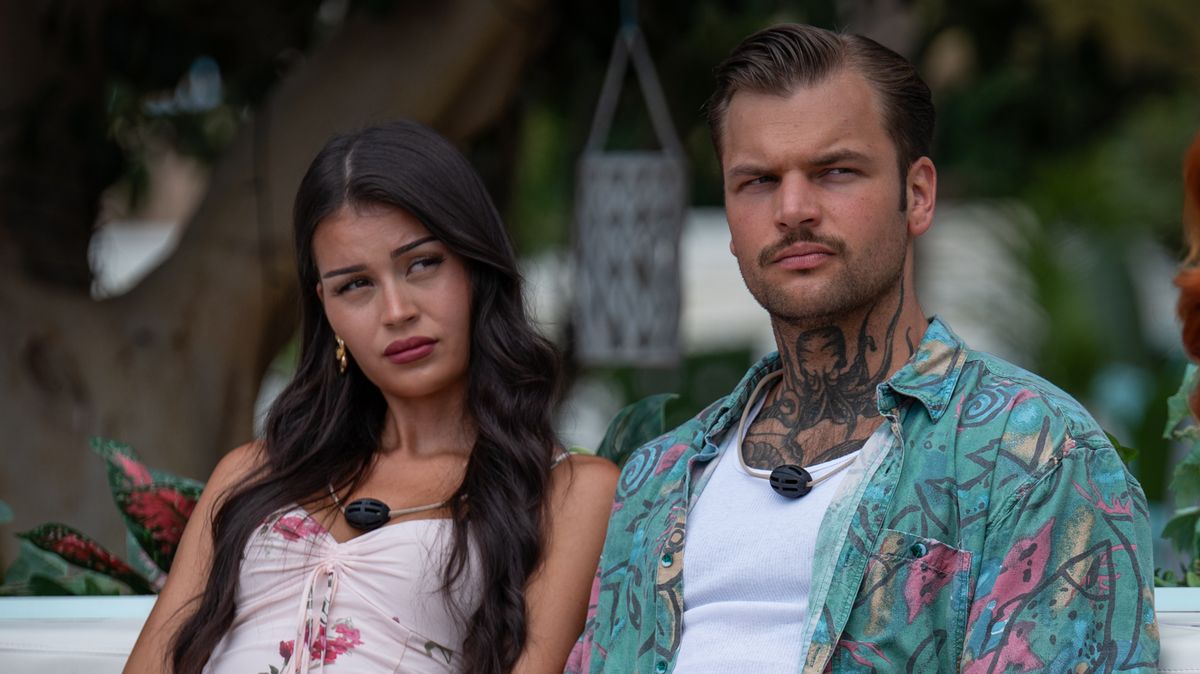 Totální ujetost a podpásovka! Diváci Love Islandu se bouří kvůli vyhazovu jednoho páru. Drsně se pustili do produkce
