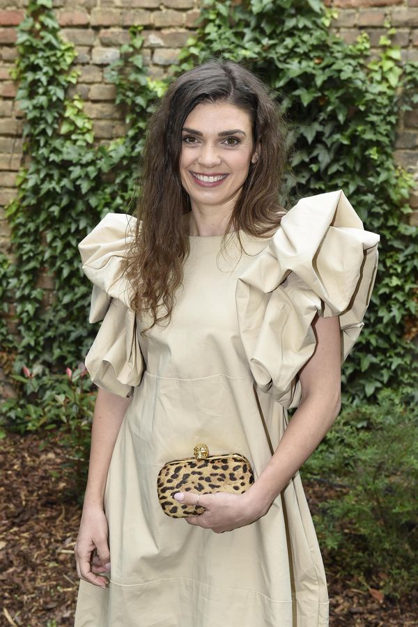 Princezna z Řachandy bez jakékoli retuše: Na Bali nafotila svůdné snímky. Krásné bříško a pupíček, píší jí lidé - fotka 1/1