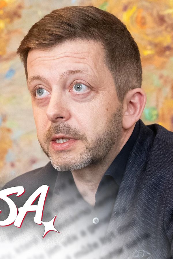 Glosa: Už nám sem nelez, holomku! Slováci mají plné zuby Víta Rakušana - fotka 1/1
