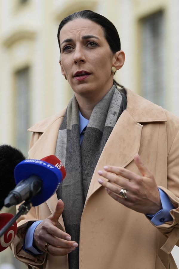 Markéta Pekarová Adamová slavila „svých“ devět poslanců: Konečně jí nalili čistého vína. Bolehlav z něj má doteď - fotka 1/1