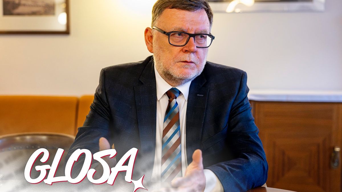 Glosa: Vláda se vykašlala na školní kuchařky. Stanjuro, obědy bude vařit umělá inteligence?