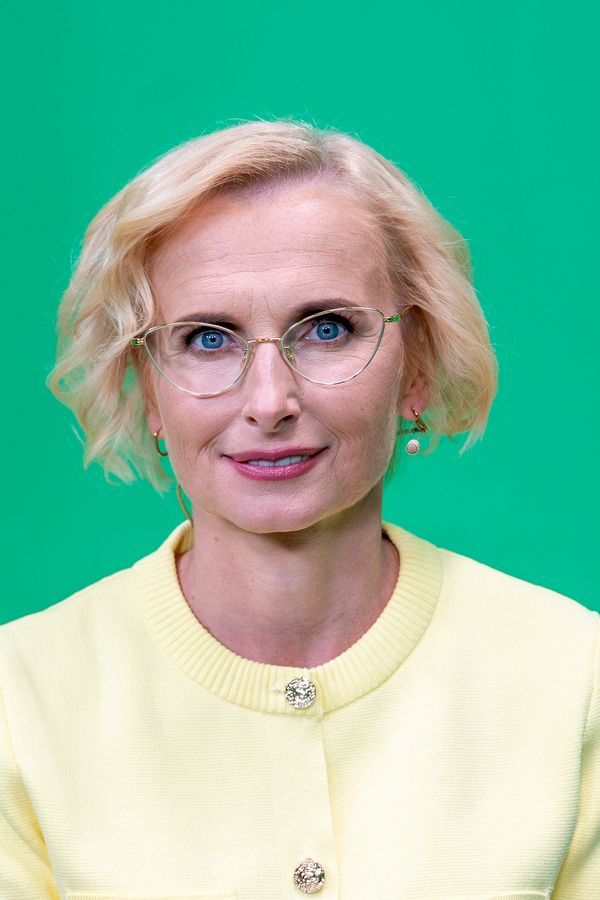 Šéfka komunistů Kateřina Konečná přiznala vážnou nemoc! Má roztroušenou sklerózu - fotka 1/1