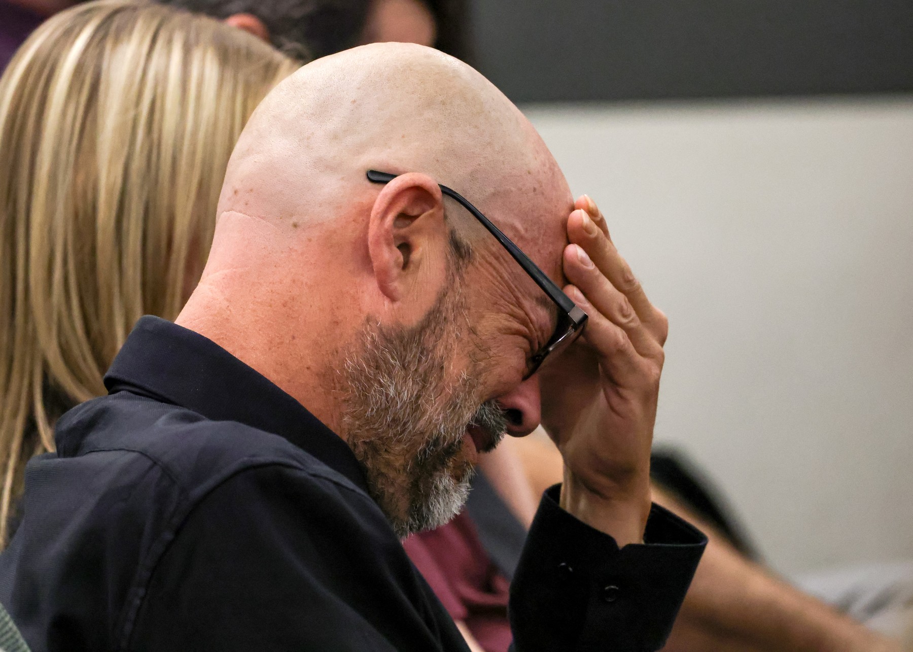 Děsivá zkušenost amerického moderátora: Přímo během natáčení se dozvěděl o zadržení manželky. Plánovala jeho vraždu - Super.cz