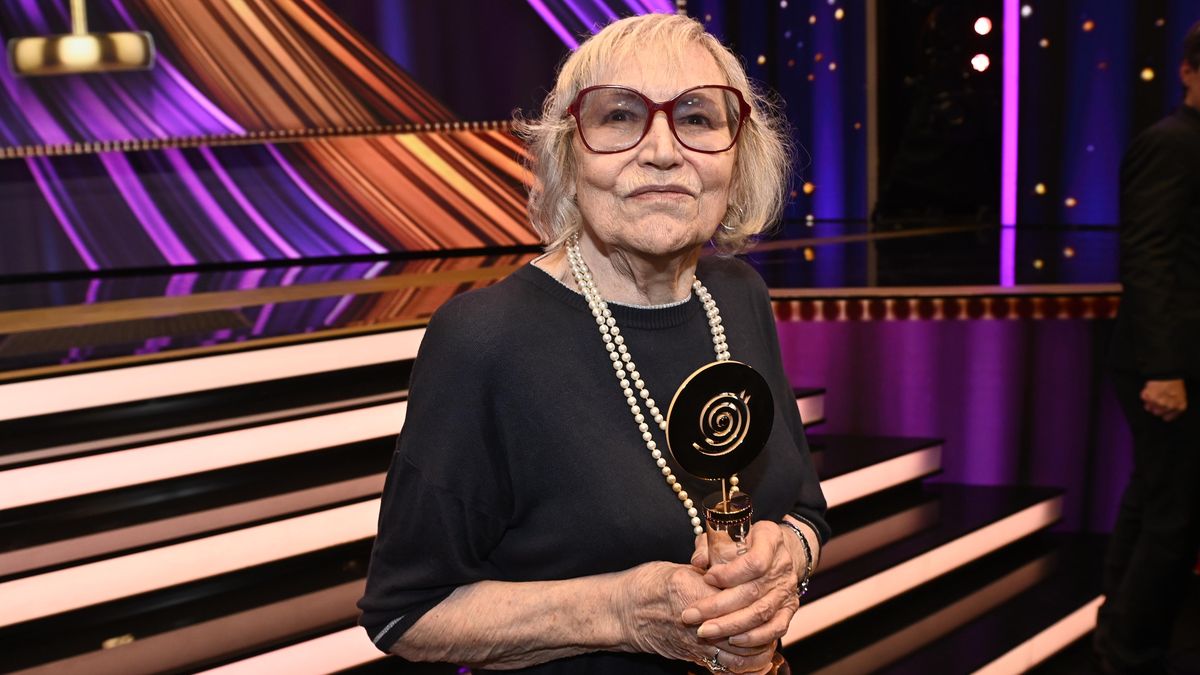 Po delší době opět na veřejnosti. Marta Kubišová sršela dobrou náladou a dojala Lucii Bílou