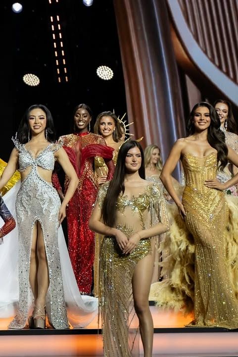 Tenhle trapas miss Panama nezapomene! Přeslechla se a zabrala cizí místo v top 20 soutěže krásy. Směje se jí celý svět  - fotka 1/1