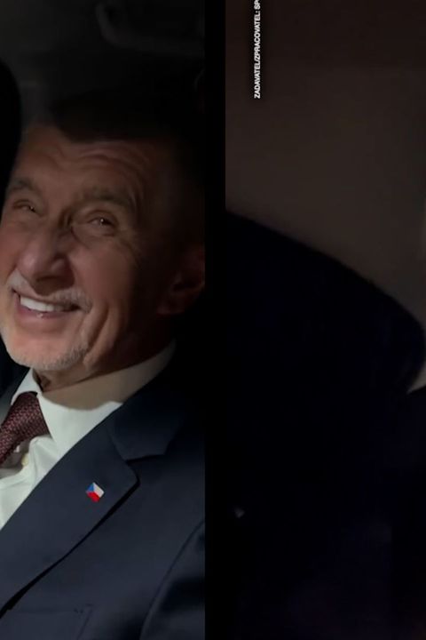 Rozdivočelý Babiš zpíval v autě italský hit: Nerozhodnutým voličům způsobil újmu, možná se měl rovnou svléknout u tyče