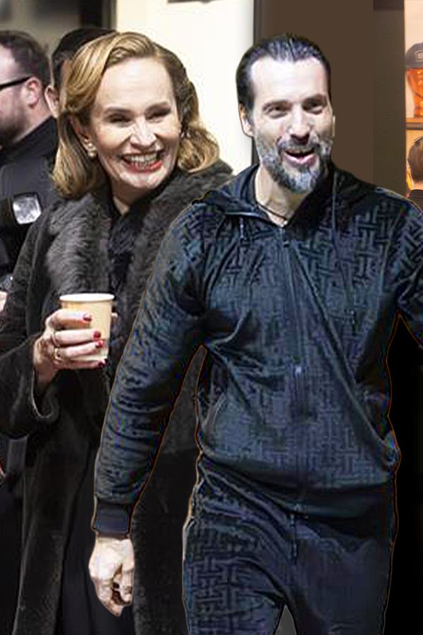 Tajný mejdan po Slavících: Pařmenkami večera byly Borhyová a Absolonová, Dyk naléval z placatky už v sále - fotka 1/1