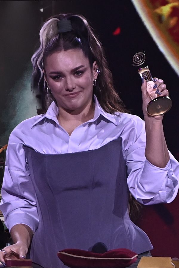 Slavík plný slz a dojetí. Plakala Farna, Absolonová a celý sál během pocty pro Aničku Slováčkovou. A Ztracený nevyhrál! - fotka 1/1