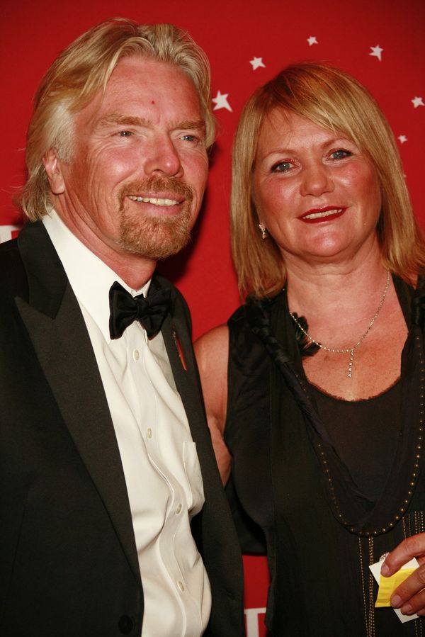 Zamiloval se do ní na první pohled. Nebyla prý jako žádná jiná. Zdrcenému Richardu Bransonovi zemřela milovaná žena - fotka 1/1