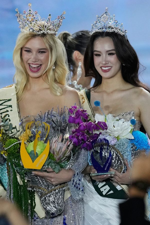 Máme další světovou královnu krásy! Novou vítězkou Miss Earth je nádherná blondýnka s dokonalým tělem - fotka 1/1