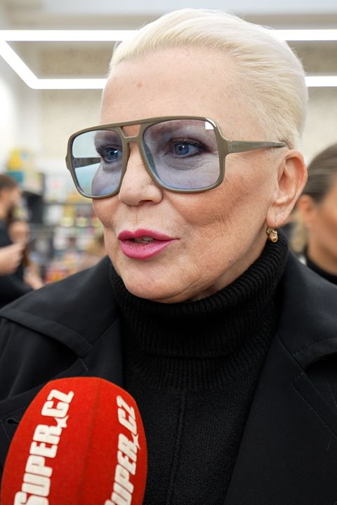 Kateřina Kornová se věnuje vnučce a seberozvoji: I když nepracuje, finanční problémy ji netíží