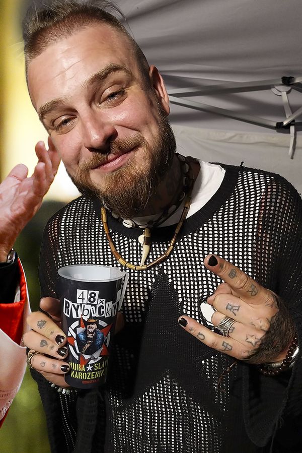 Zpěvák Kuba Ryba se drsně vyjádřil k úmrtí Dominika Duky: Jestli peklo existuje, čeká přesně na tyhle lidi, šokoval - fotka 1/1