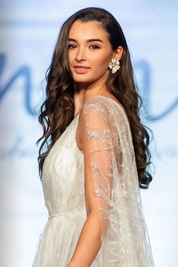 Dcera krásné Miss jako by mamince z oka vypadla: 24 let po triumfu vnadné Andrey Vránové ovládla molo tahle kráska - fotka 1/1