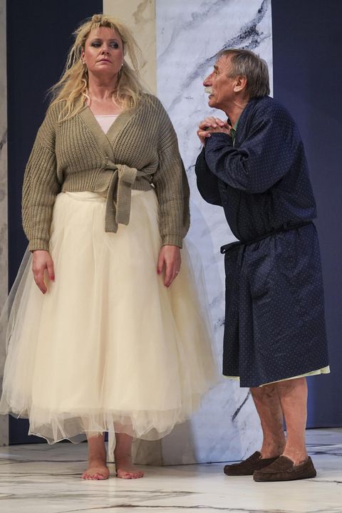 Zhubla a snaží se držet si figuru: Kostým ale herečce Marice Procházkové přidal netušená kila. Tylovou sukýnku už ne! 