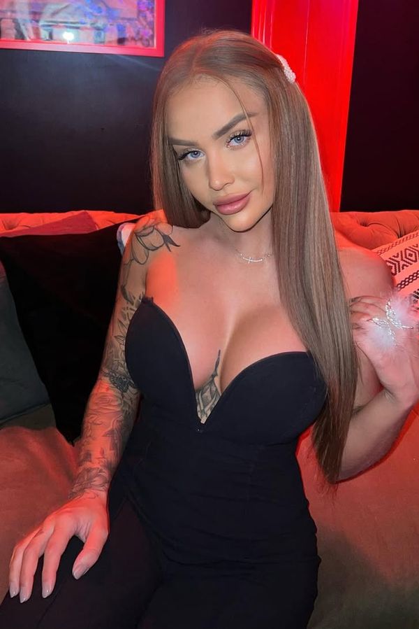 Vážné obavy po zápase! Hvězda Love Islandu skončila v nemocnici. Strach z krvácení do mozku a ztráty citu v těle - fotka 1/1