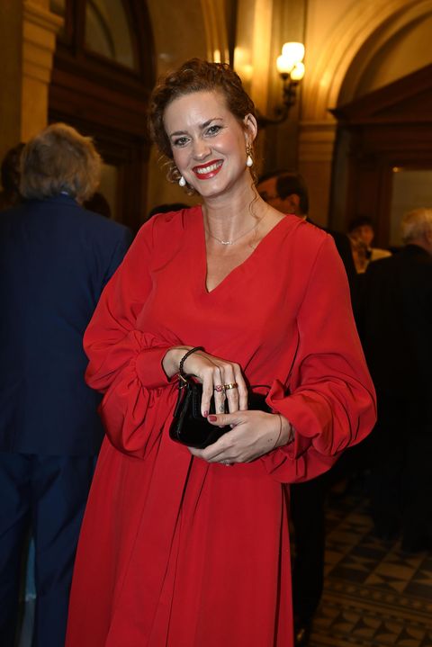 Na Thálie si vzala volné šaty, aby se mohla navečeřet. V bikinách ale vypadá moderátorka Snídaně s Novou luxusně. Mrkněte!