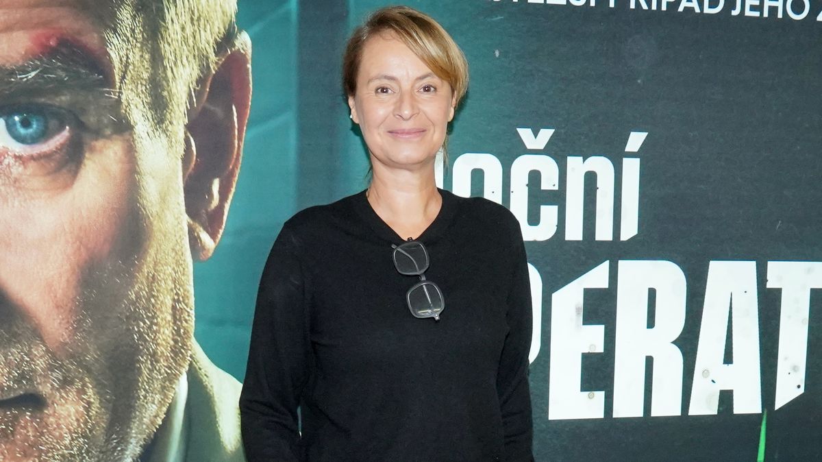 Nic proti mladším mužům: Seriálový parťák Lenky Vlasákové by mohl být jejím synem. Herečka svěřila i velkou novinku