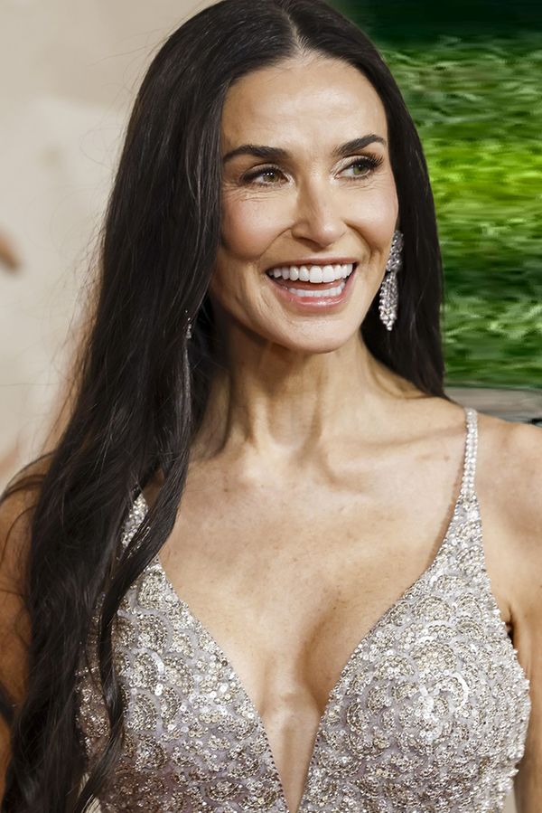 Nic roztomilejšího dnes neuvidíte. Demi Moore se pochlubila vnučkou, která jí zazpívala k narozeninám  - fotka 1/1