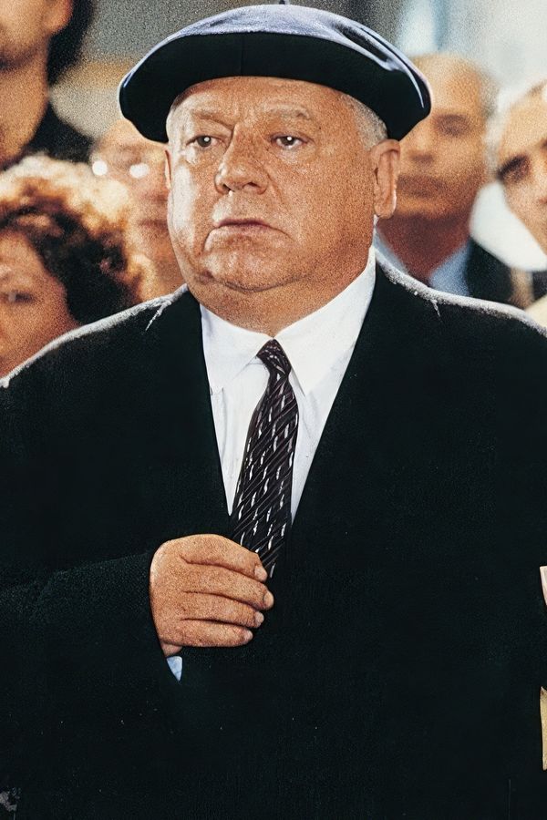  Fantozzi: Účetní, kterého se bál každý šéf i výtah. Paolo Villaggio (†84) udělal z průměrnosti kasovní trhák - fotka 1/1