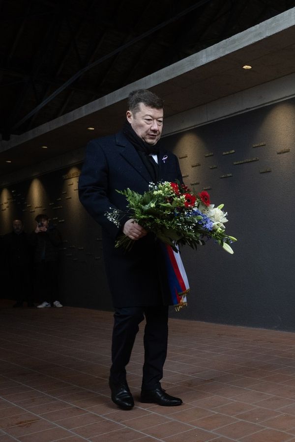 Tomio Okamura se 17. listopadu Národní vyhnul obloukem: Rakušan i Pekarová Adamová si ho vychutnali - fotka 1/1