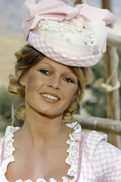 Smutná zpráva z Francie. Zemřela Brigitte Bardot