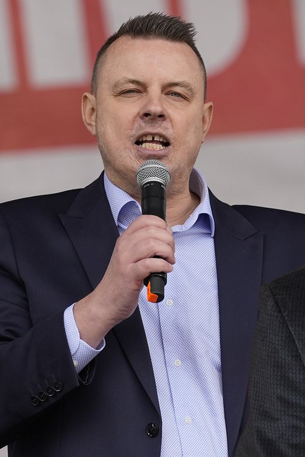 Jindřich Rajchl hejtil Jiřího Dvořáka kvůli Ukrajině. Jen se tím ztrapnil - fotka 1/1