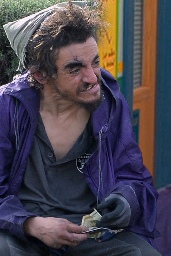 Žalostný pohled na dětskou televizní hvězdu: Tylor Chase (36) skončil na ulici a spí ve stanu - fotka 1/1