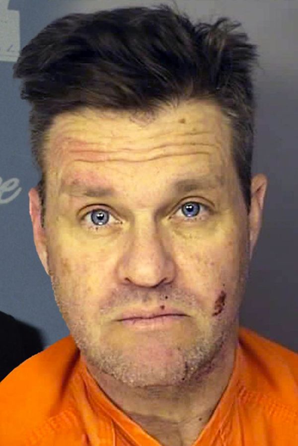 Tahle hvězda dopadla hodně tvrdě. Idol z Kutila Tima už popáté skončil v base. Tentokrát to s ním vypadá bledě - fotka 1/1