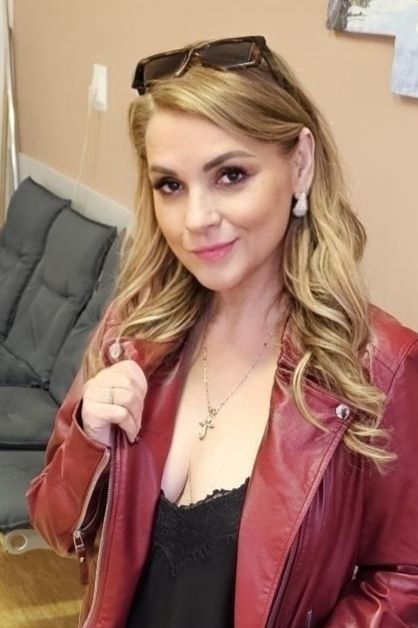 Vnadná elegance sama: Zpěvačka Magda Malá v adventu vytasila hlas i mocné ženské zbraně - fotka 1/1